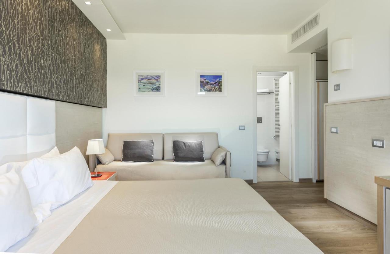 Hotel Hotel Kursaal - Fronte Mare Con Piscina 3*