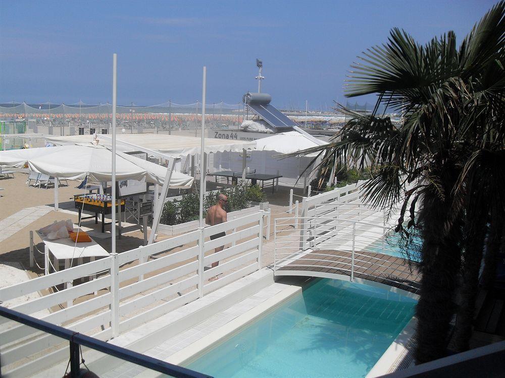 Hotel Hotel Kursaal - Fronte Mare Con Piscina Riccione